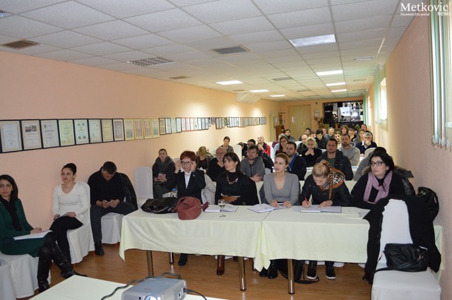 Upoznavanje s podmjerama 4.1 i 4.2 Programa ruralnog razvoja Ministarstva poljoprivrede