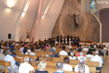 Pjevački zbor 'Neuma' u Crkvi sv. Nikole