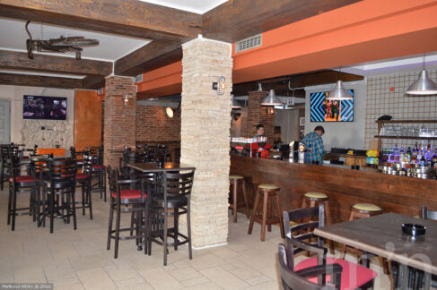 DSC_1143Pub and resto Tabakera
