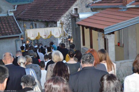 Tjelovska procesija