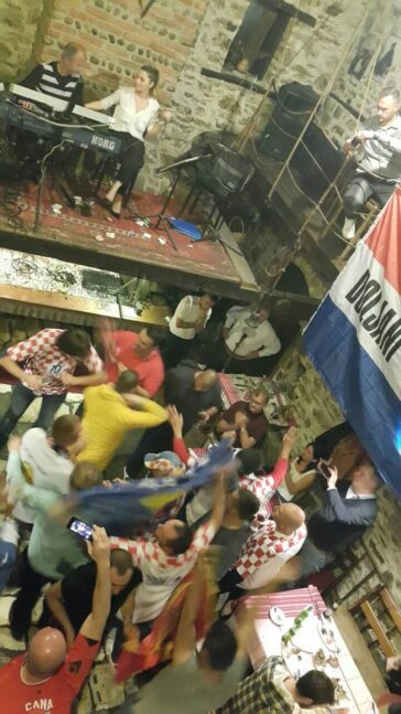 Navijači u Skadru