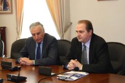 Župan Nikola Dobroslavić potpisao ugovore s lovcima