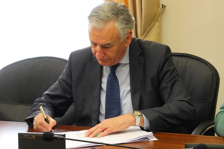 Župan Nikola Dobroslavić potpisao ugovore s lovcima