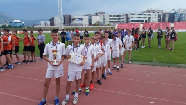 Atletičari OŠ don Mihovila Pavlinovića