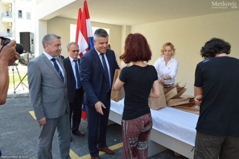 2905_stanovi POS-a, predaja ključeva (21)