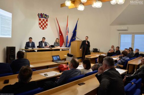 Gradsko vijeće Grada Metkovića, Nikša Božić