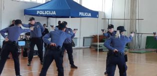 Policija (7)
