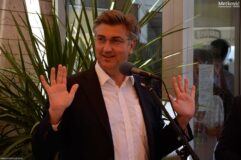 Plenković-u-Metkoviću,-HDZ,-parlamentarni-izbori-2020-(91)
