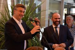 Plenković-u-Metkoviću,-HDZ,-parlamentarni-izbori-2020-(95)