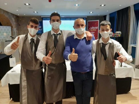 Učenici Srednje škole Metković