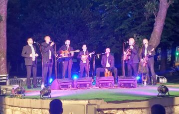 Klapa Kampanel u Gradskome parku (9)