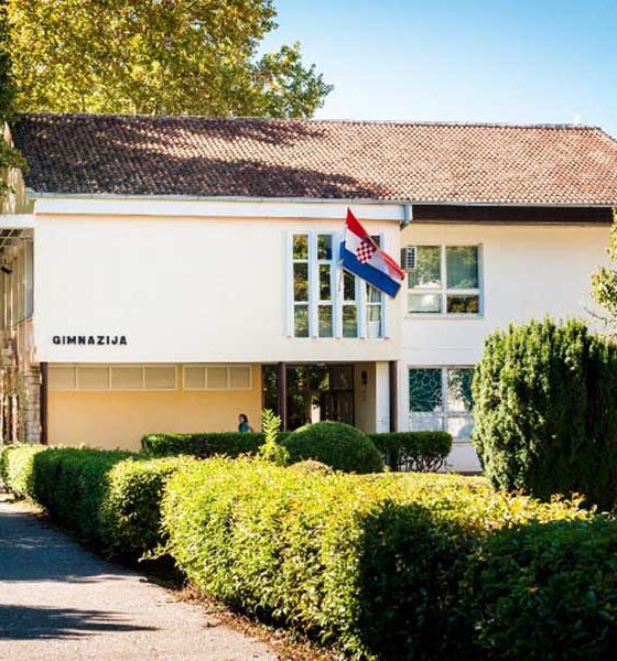 Gimnazija Metković