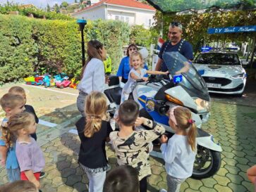 Dječji vrtić Leut ()