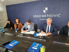 Župan Dobroslavić potpis Ugovora Metkovič ()