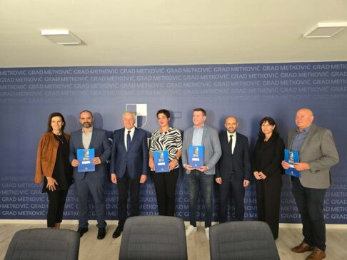 Župan Dobroslavić potpis Ugovora Metkovič ()