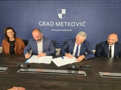 Župan Dobroslavić potpis Ugovora Metkovič ()