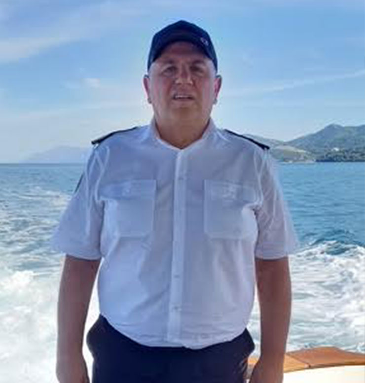Lučki kapetan Joško Nikolić Lučki kapetan Joško Nikolić