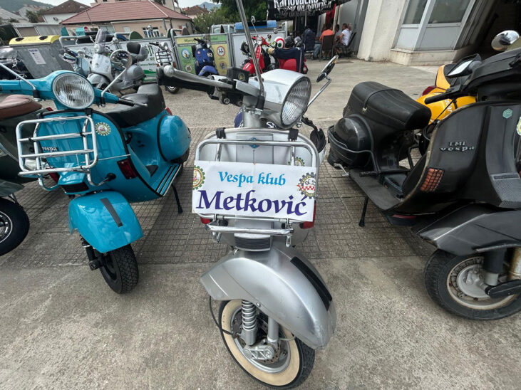 Ljubitelji vespe u Metkoviću (6)
