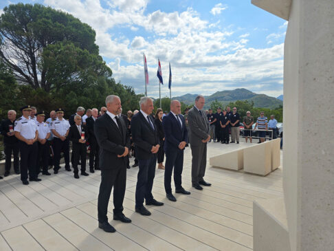 20250804 100802 scaled 20250804 100802 scaled