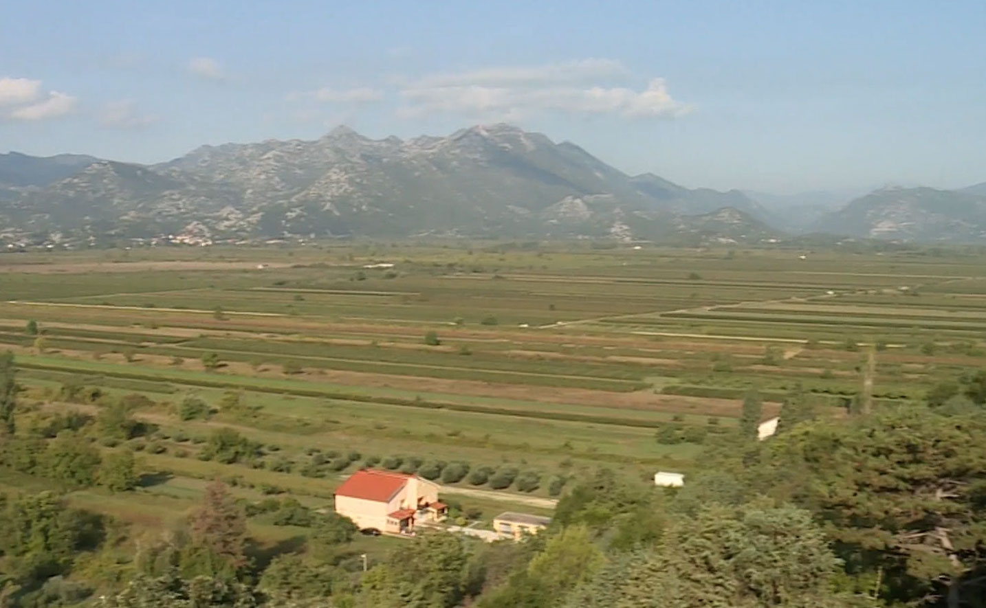 Polje Jezero