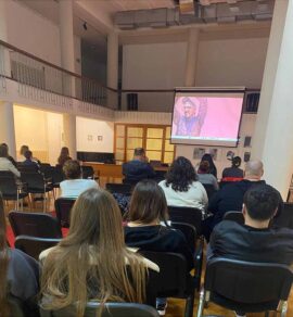 Slika KOLEKTIV 4 Slika KOLEKTIV 4