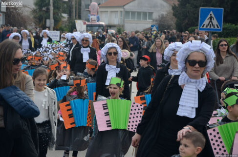 MALE POKLADE Mala povorka, maškare (45) MALE POKLADE Mala povorka, maškare (45)
