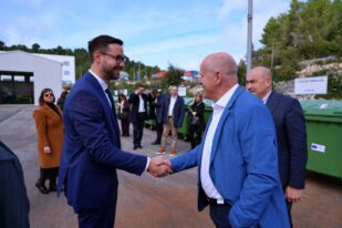 VSP2230226VS401477 768x513