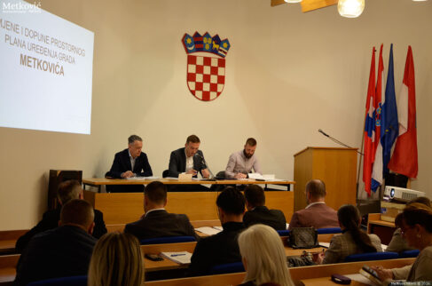 7 S Gradsko vijeće Grada Metkovića (4)