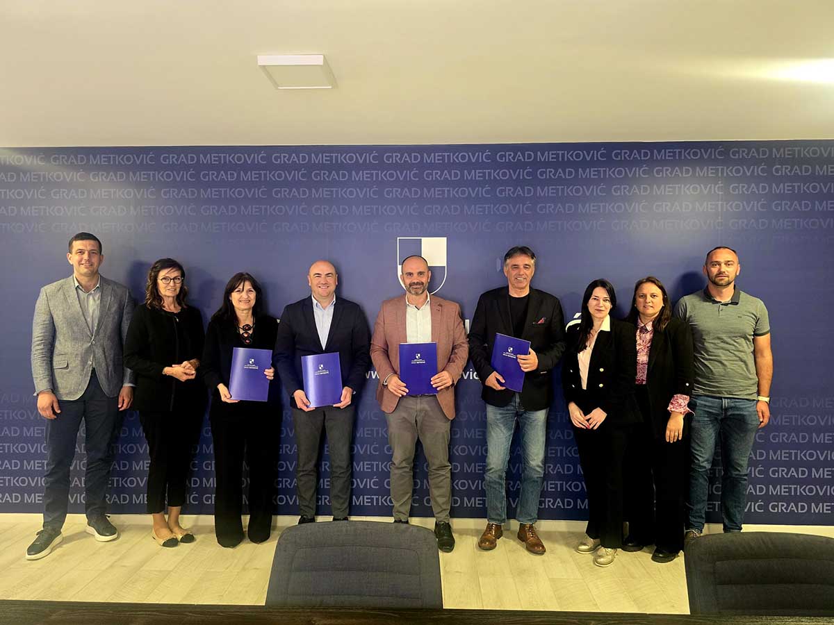 20260422 142220 scaled