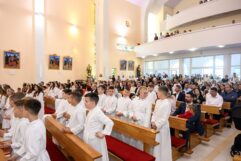 Prva Pričest u župi sv Nikole (12)