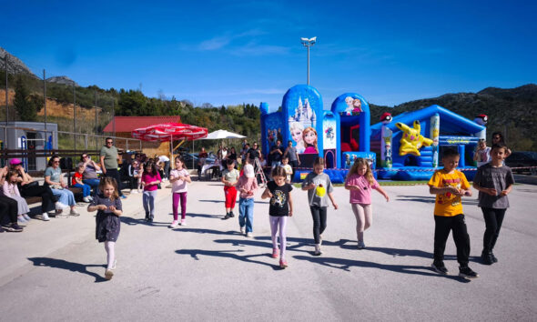 Uskrsne igre u Desnama, otvorena nova igraonica (8)