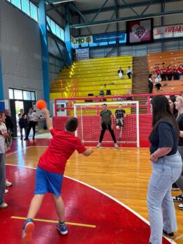 2 inkluzivne sportske igre Prijatelji u pokretu (1) 2 inkluzivne sportske igre Prijatelji u pokretu (1)