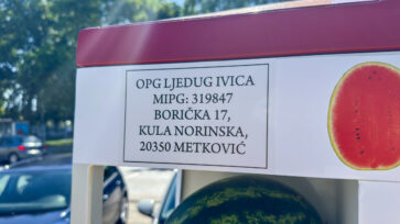 samoposluzna polica za lubenice 2 Samoposluzna polica za lubenice