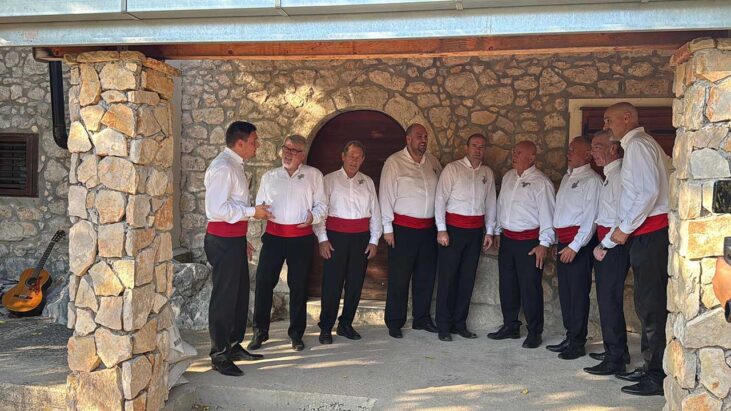 Borovci, Klapa Sv Nikola iz Metkovića (4)