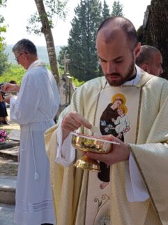 Ministranti župe sv Nikole Metković (4)